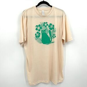 NWOT CAT LADY Cream Green Cat Flower Graphic Print T-Shirt Size XL